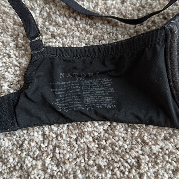 Natori Black Bra - Picture 4 of 4